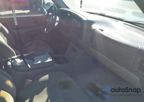 1999 GMC Sierra 1500 Sle из США, поврежденный, VIN 2GTEC19TXX1521287